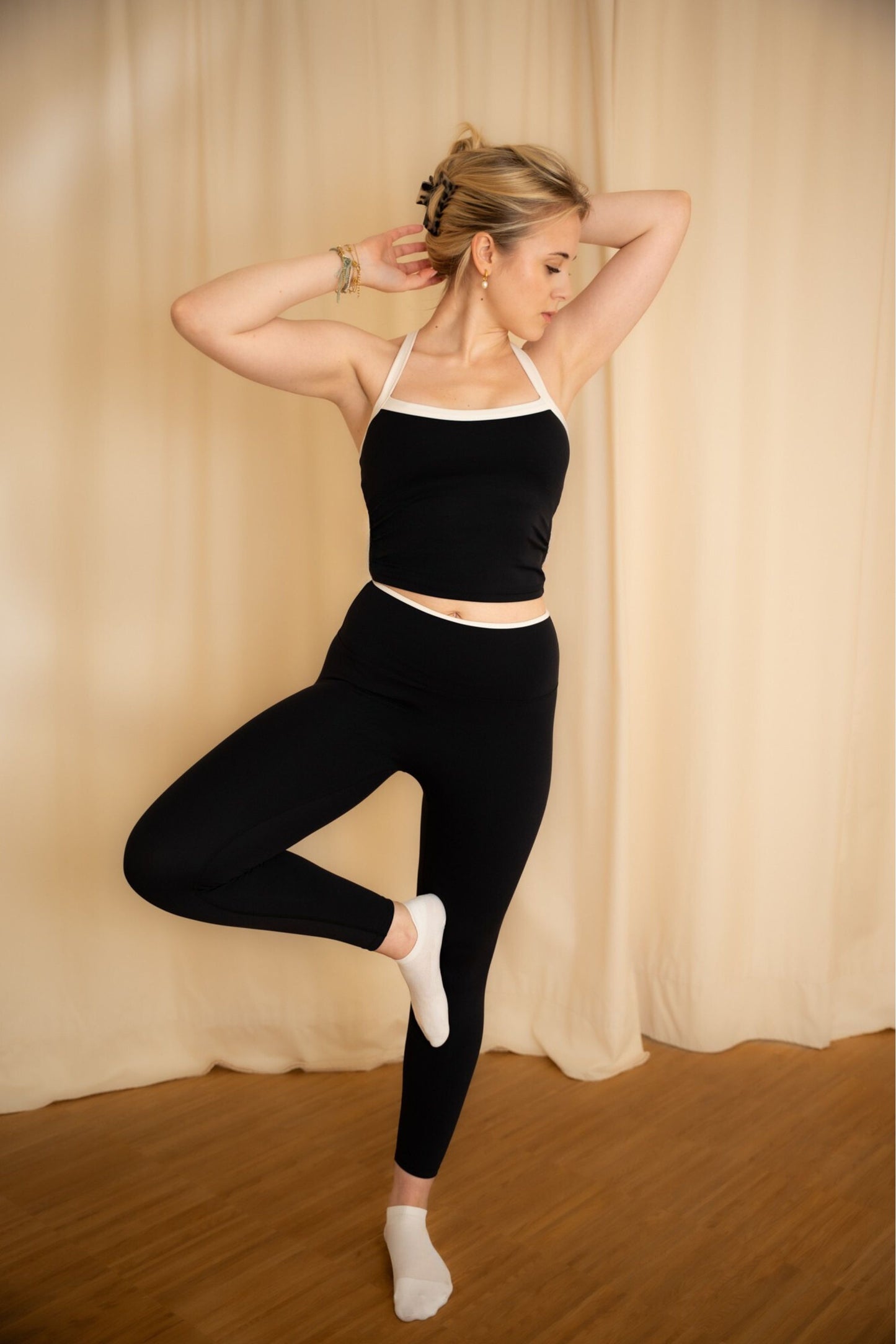 Suit Up One I Leggings Clean-Cut
