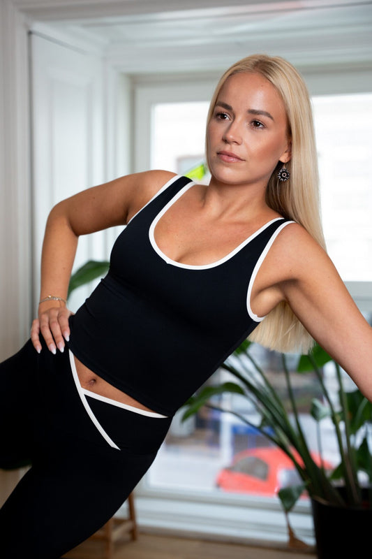 Suit Up One I Tanktop V-Shape